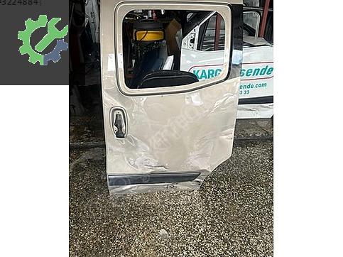 Fiat Fiorino Sol Sürgülü Kapı çıkma parça