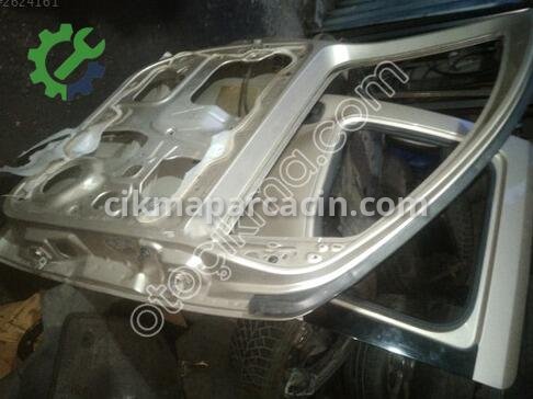 Fiat Fiorino Ön Kapı çıkma parça
