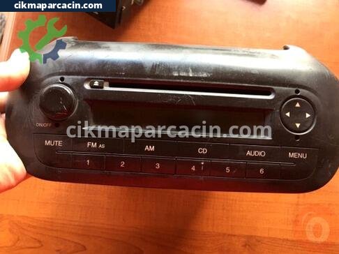 Fiat Fiorino Teyp çıkma parça