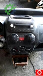 Fiat Fiorino teyp orjinal çıkma