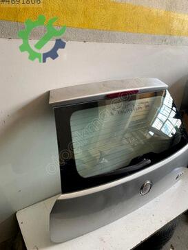 Fiat Punto Bagaj Kapağı çıkma parça