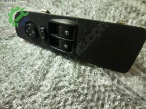 Fiat Punto Orijinal Çıkma Cam Düğme Çerçevesi