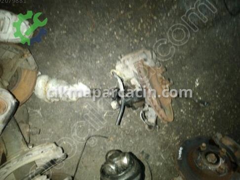 Fiat Punto Sağ Taşıyıcı çıkma parça