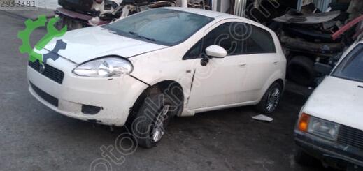 Fiat Punto Sol Ön Kapı çıkma parça