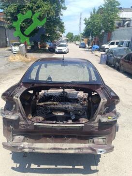 Fiat Linea Arka Cam çıkma parça