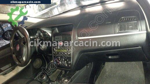 Fiat Linea Torpido çıkma parça