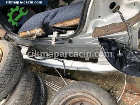 Fiat Linea Arka Tampon Demiri çıkma parça