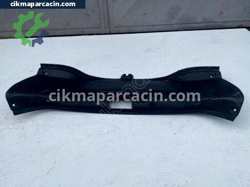 Fiat Linea Bagaj Plastiği çıkma parça