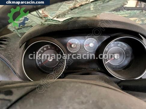 Fiat Linea Gösterge Paneli çıkma parça