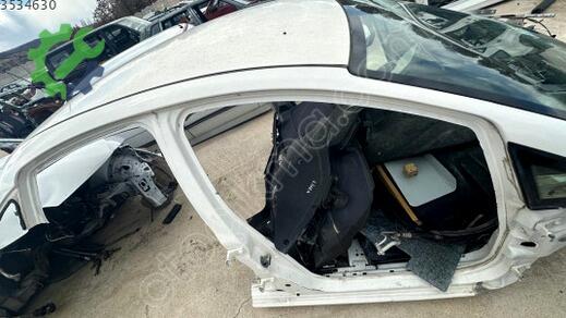 Fiat Linea Tavan çıkma parça
