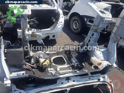 Fiat Linea Komple Ön çıkma parça