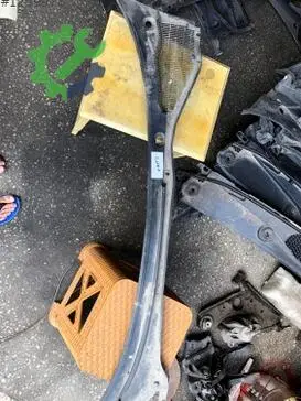 Fiat Linea Ön Cam Izgarası çıkma parça