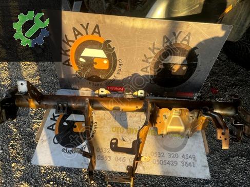 Fiat Linea Göğüs Demiri çıkma parça