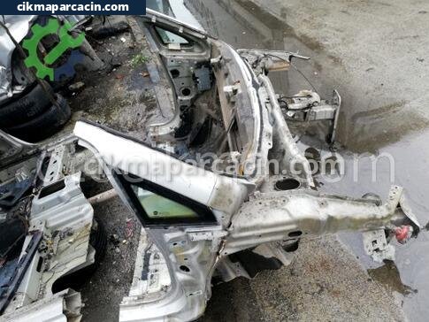 Fiat Linea Kelebek Camı çıkma parça