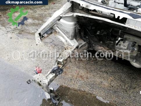 Fiat Linea Komple Ön çıkma parça