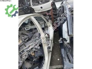 Fiat Linea Ön Sol Şasi Kolu – Oto Çıkma Parçaları