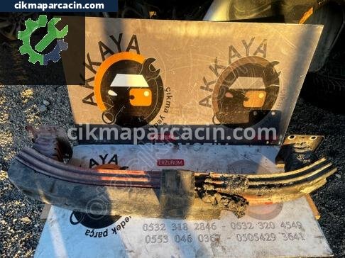 Fiat Linea Ön Tampon Demiri çıkma parça