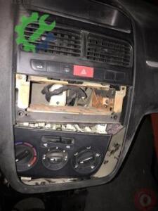Fiat Linea Orta Üfleme Izgaraları Hatasız Orjinal Çıkma