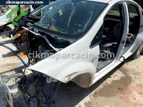 Fiat Linea Tavan çıkma parça