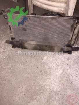 Fiat Linea Su Radyatörü çıkma parça