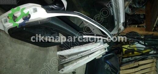 Fiat Linea Sağ Ön Kapı çıkma parça