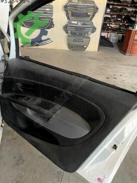 Fiat Linea Sağ Ön Kapı çıkma parça
