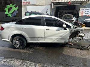 Fiat linea sağ ön kapı hatasız