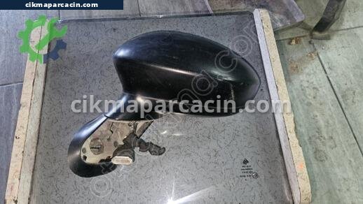 Fiat Linea Sağ Dış Ayna çıkma parça