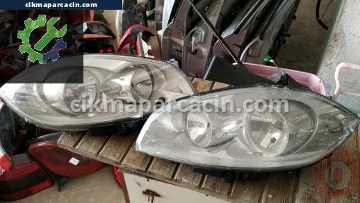 Fiat Linea Sağ Ön Far çıkma parça