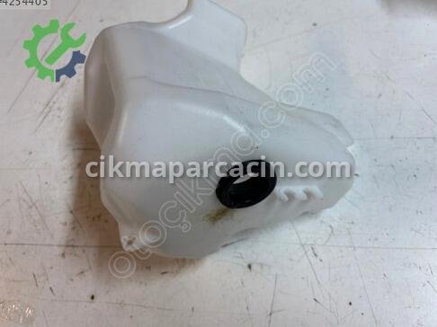Fiat Linea Cam Suyu Deposu çıkma parça