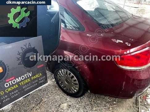 Fiat Linea Sol Arka Çamurluk çıkma parça