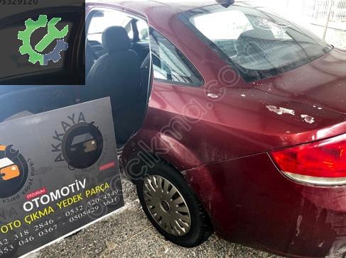 Fiat Linea Sol Arka Çamurluk çıkma parça