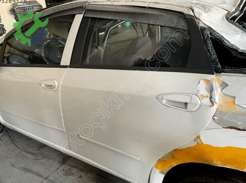 Fiat Linea Sol Arka Kapı çıkma parça