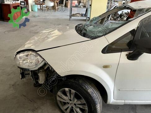 Fiat Linea Sol Ön Çamurluk çıkma parça