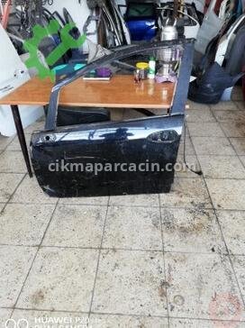 Fiat Linea Sol Ön Kapı çıkma parça