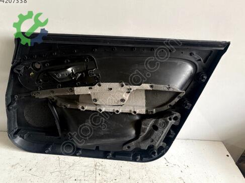 Fiat Linea Kapı Döşemesi çıkma parça