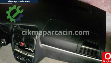 Fiat Linea Torpido çıkma parça