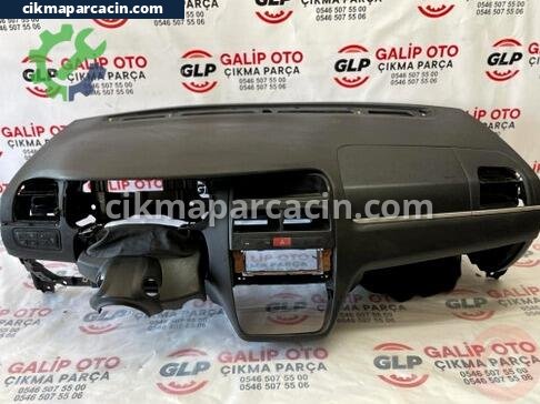 Fiat Linea Torpido çıkma parça