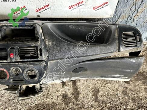 Fiat Marea Göğüs çıkma parça