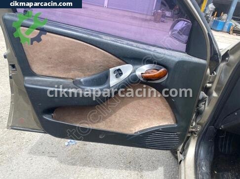 Fiat Marea Kapı Döşemesi çıkma parça