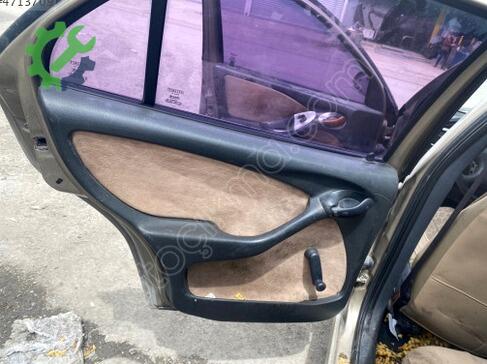 Fiat Marea Kapı Döşemesi çıkma parça