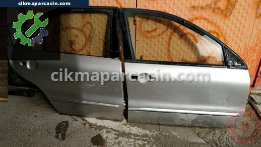 Fiat Marea Sağ Ön Kapı çıkma parça