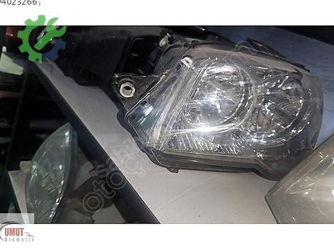 Fiat Palio Sağ Ön Far çıkma parça