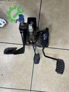 Fiat Palio Orijinal Çıkma Pedal