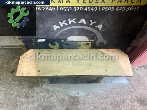 Fiat Palio Sağ Ön Kapı Camı çıkma parça