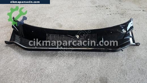 Fiat Palio Ön Cam Izgarası çıkma parça