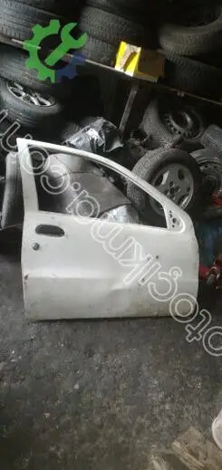 Fiat Palio Sağ Ön Kapı çıkma parça