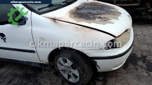 Fiat Palio Sağ Çamurluk çıkma parça
