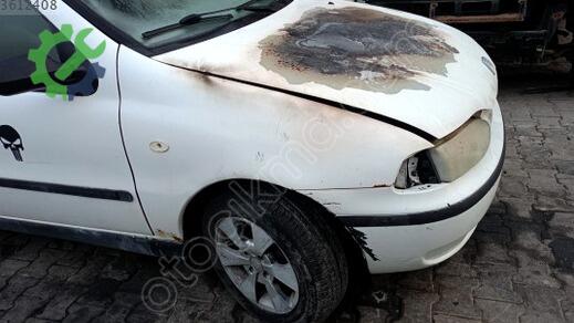 Fiat Palio Sağ Çamurluk çıkma parça