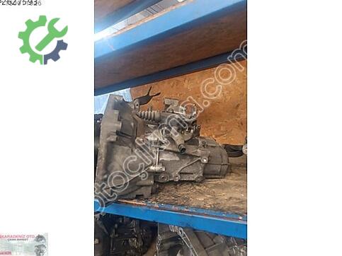 Fiat Punto Şanzıman Komple çıkma parça